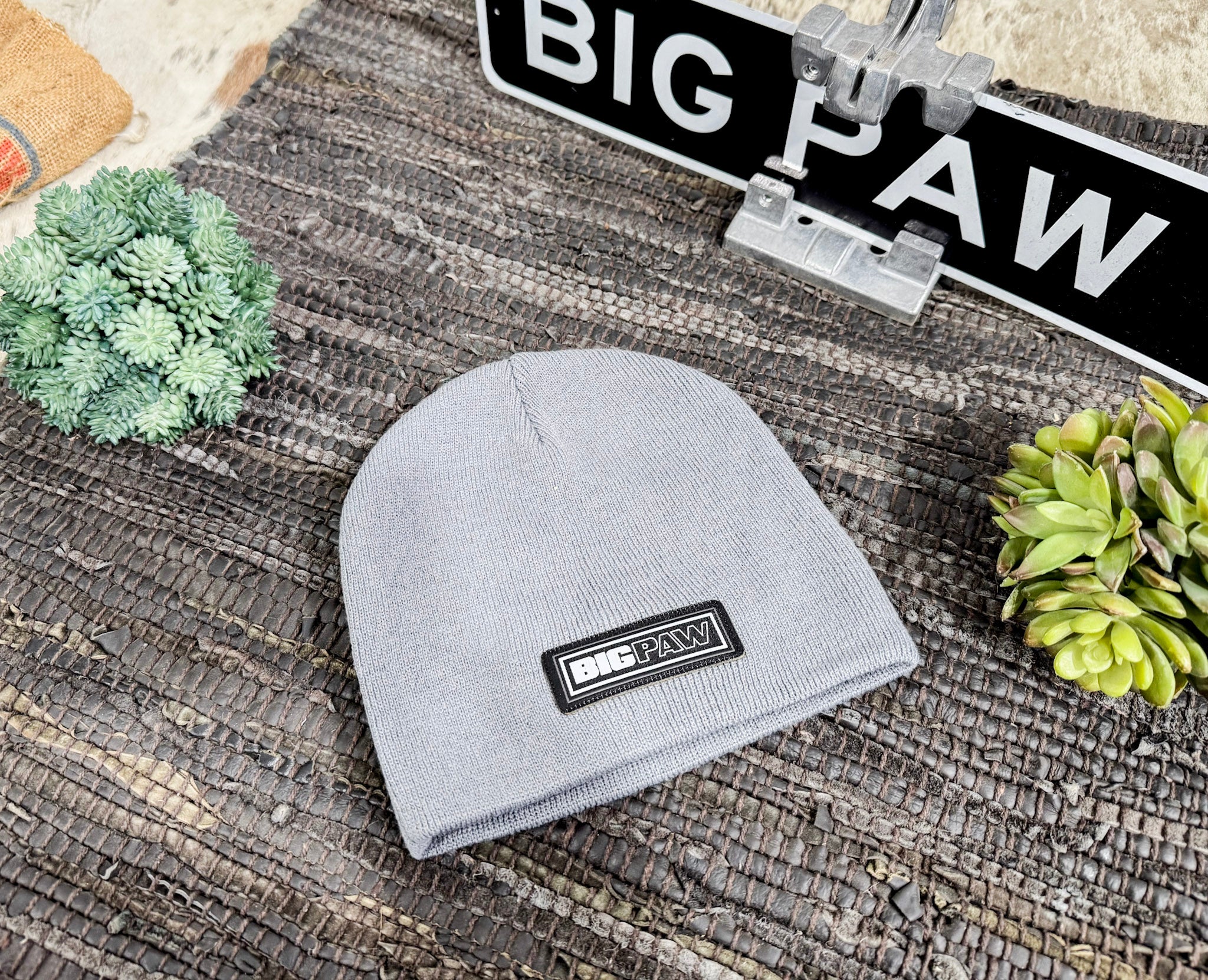 Big Paw Block Medium Patch Beanie