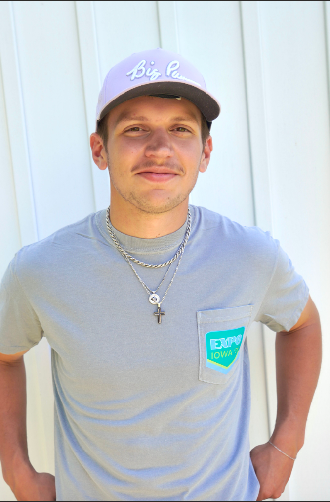 The Expo Everyday Pocket Tee