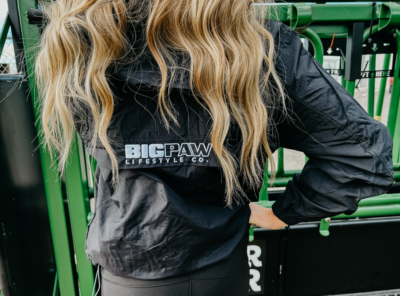 Clipping Gear - Windbreaker